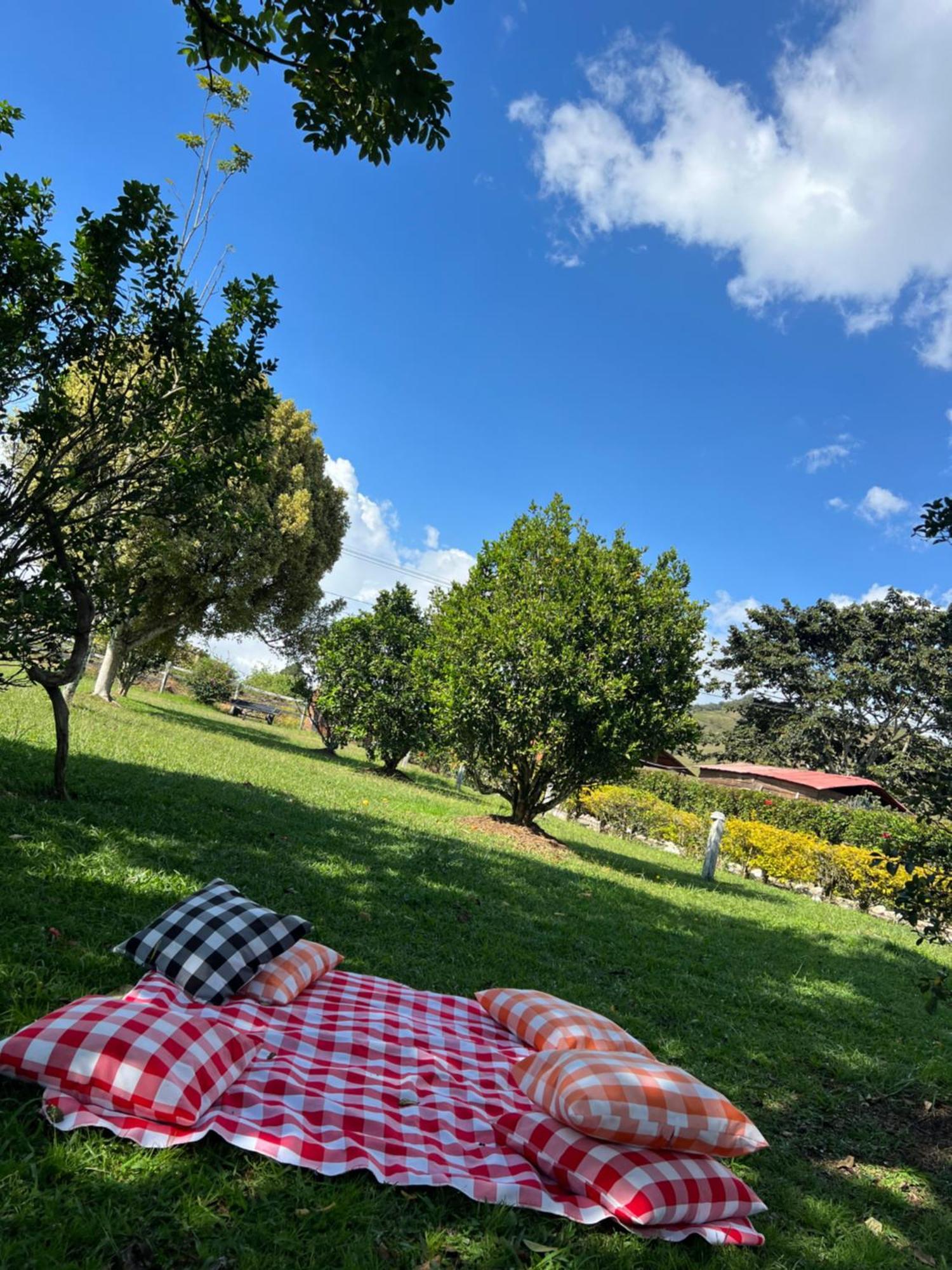 Finca Hotel Paraiso Urrao Bagian luar foto