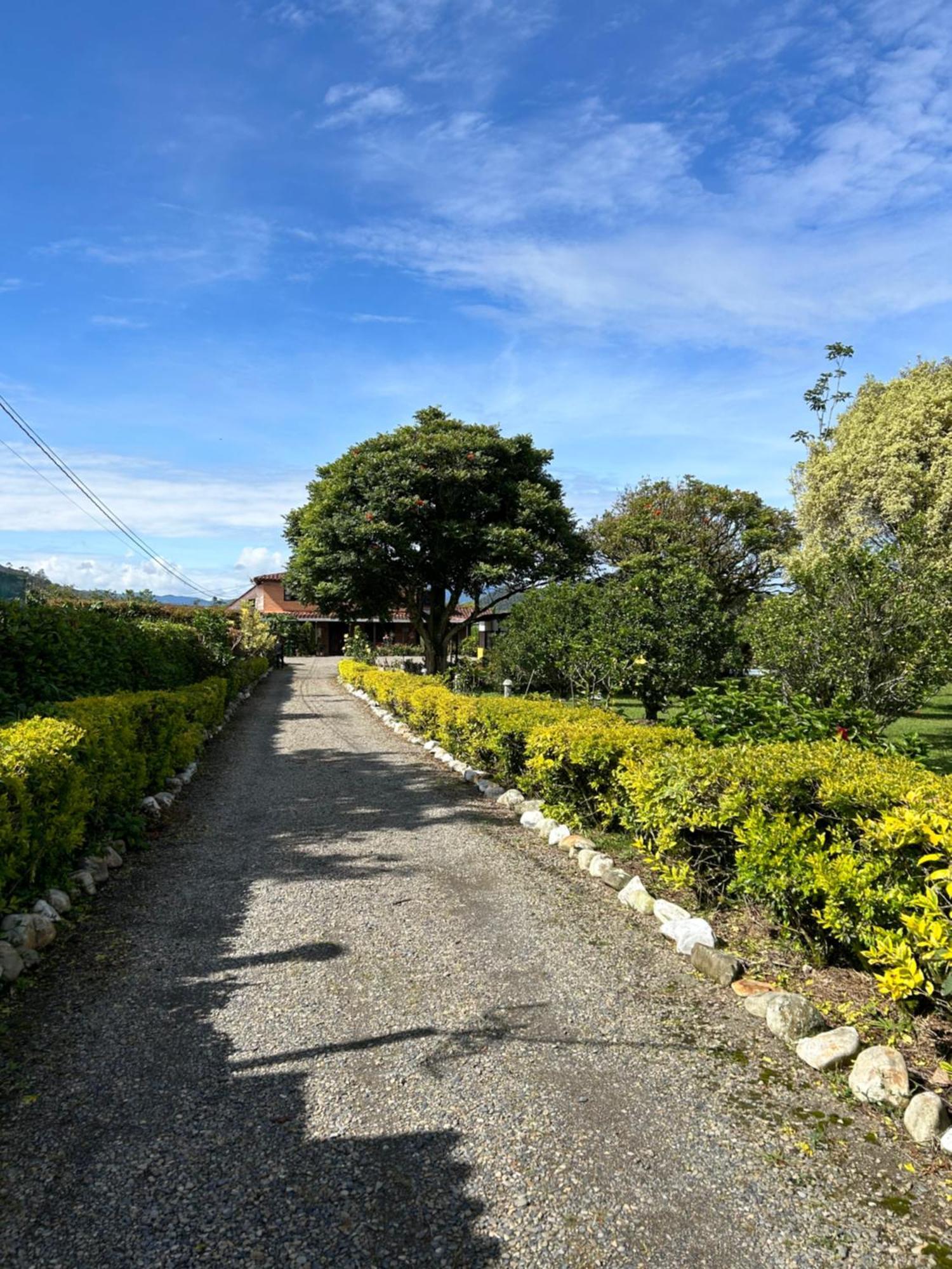Finca Hotel Paraiso Urrao Bagian luar foto